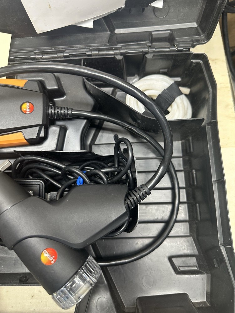 Testo 310 Residential Combustion Analyzer kit no printer