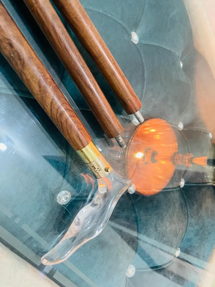 Crystal-Cut Handle Walking Stick - Blending Strength with Elegant Craftsmanship