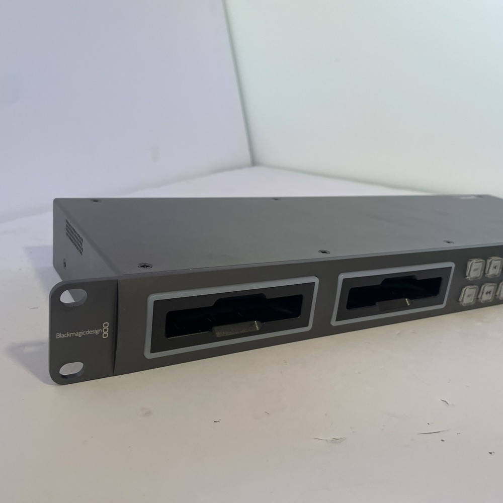 Blackmagic Design HyperDeck Studio 2
