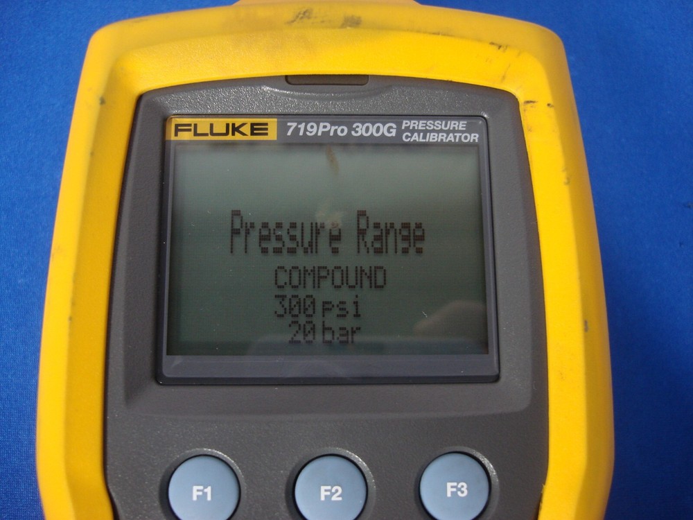 Fluke 719 Pro 300G Pressure Calibrator w/ Case