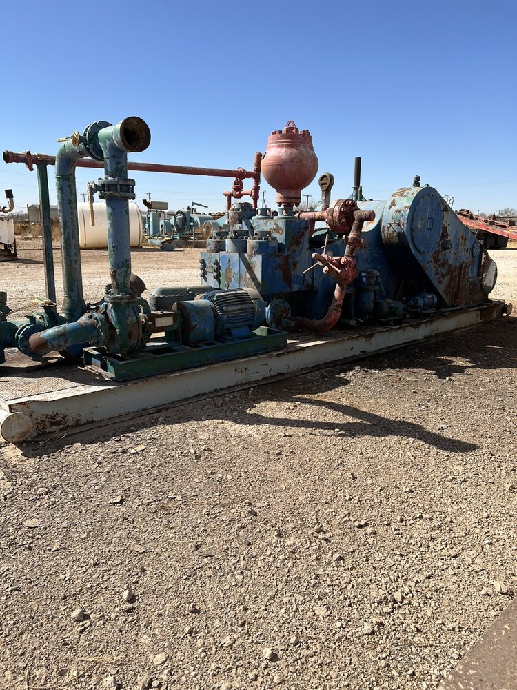 oilwell a1100-pt triplex mud pump