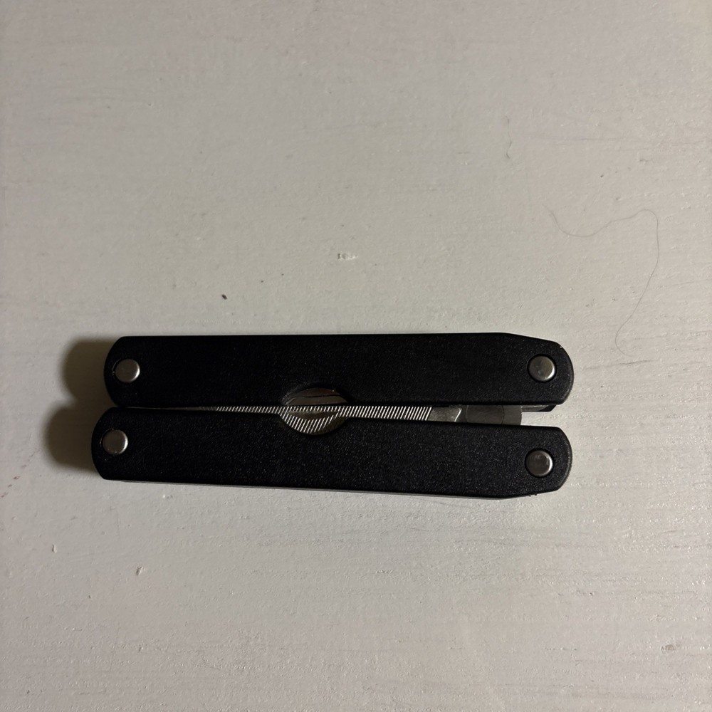 Vintage John Deere Multi Tool. Barlow B182V