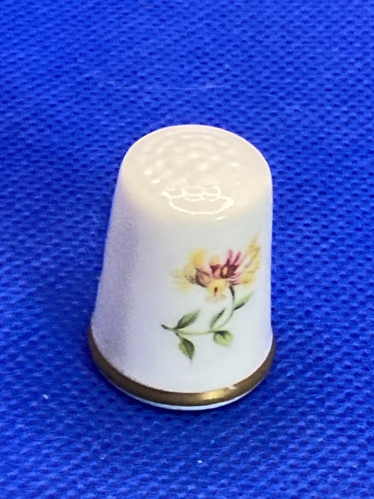 Royal Worcester Butterfly & Flower Pattern Fine Bone China Thimble