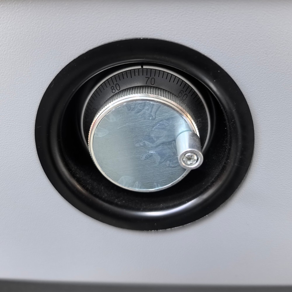 Program-Control Paper Cutting Machine (20.47")Width,110V Digital Heavy Paper