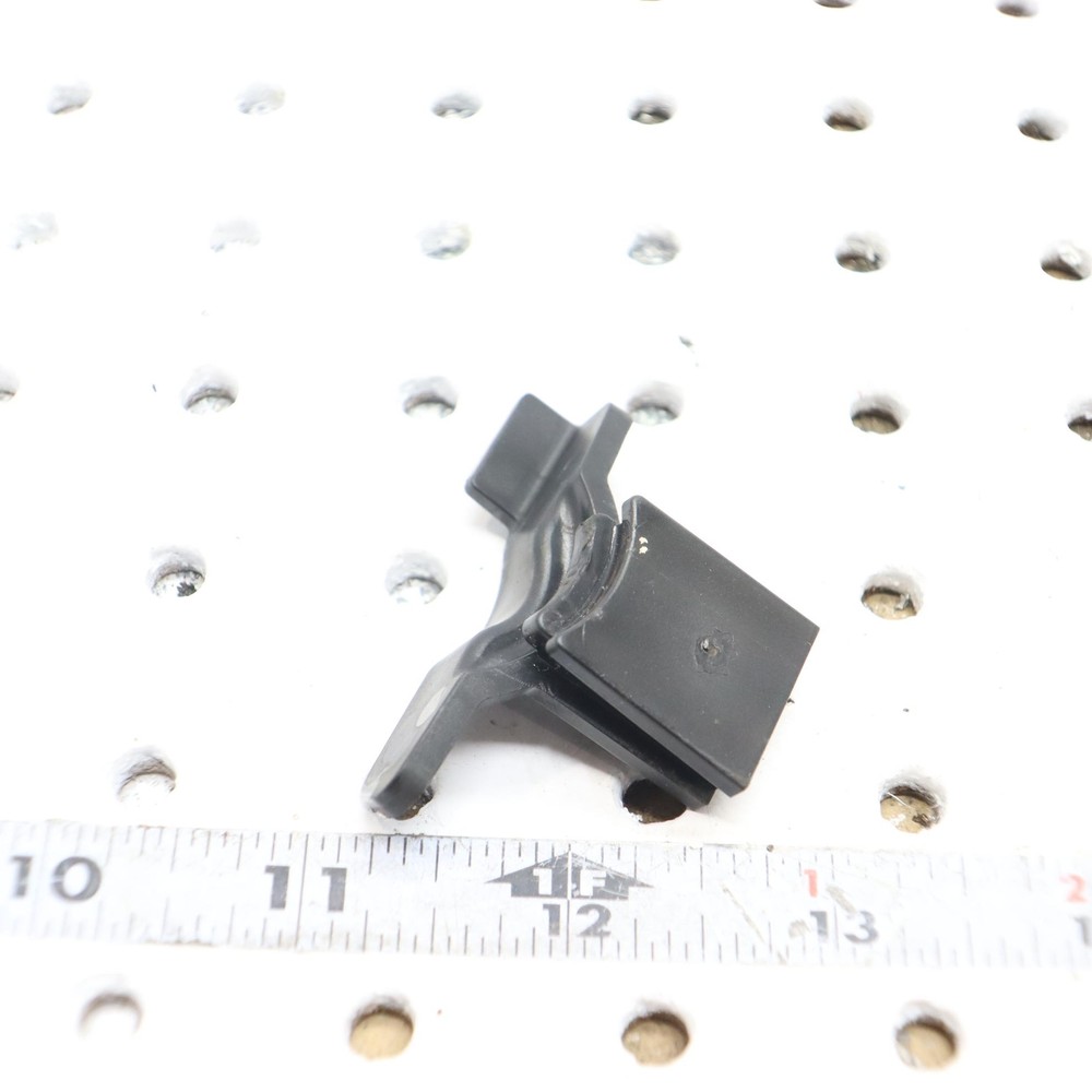 2014 POLARIS PRO RMK 800 WIRE RETAINER 5437349
