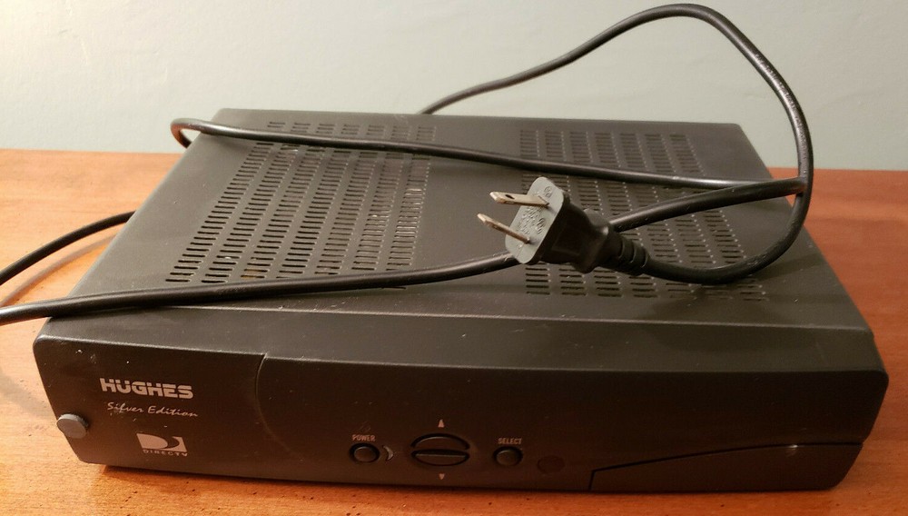 HUGHES SILVER EDITION HIRD-E1 DIRECTV SATELLITE RECEIVER WITH POWER CORD