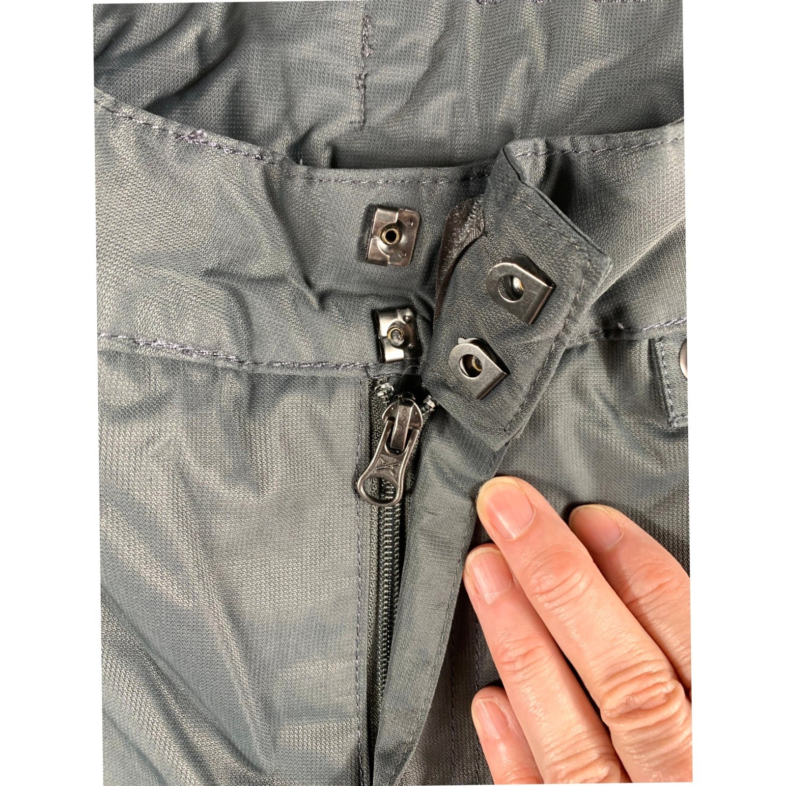 Arctic Quest Snow Pants Men Small Dark Gray Insulated Ski Snowboard Cargo