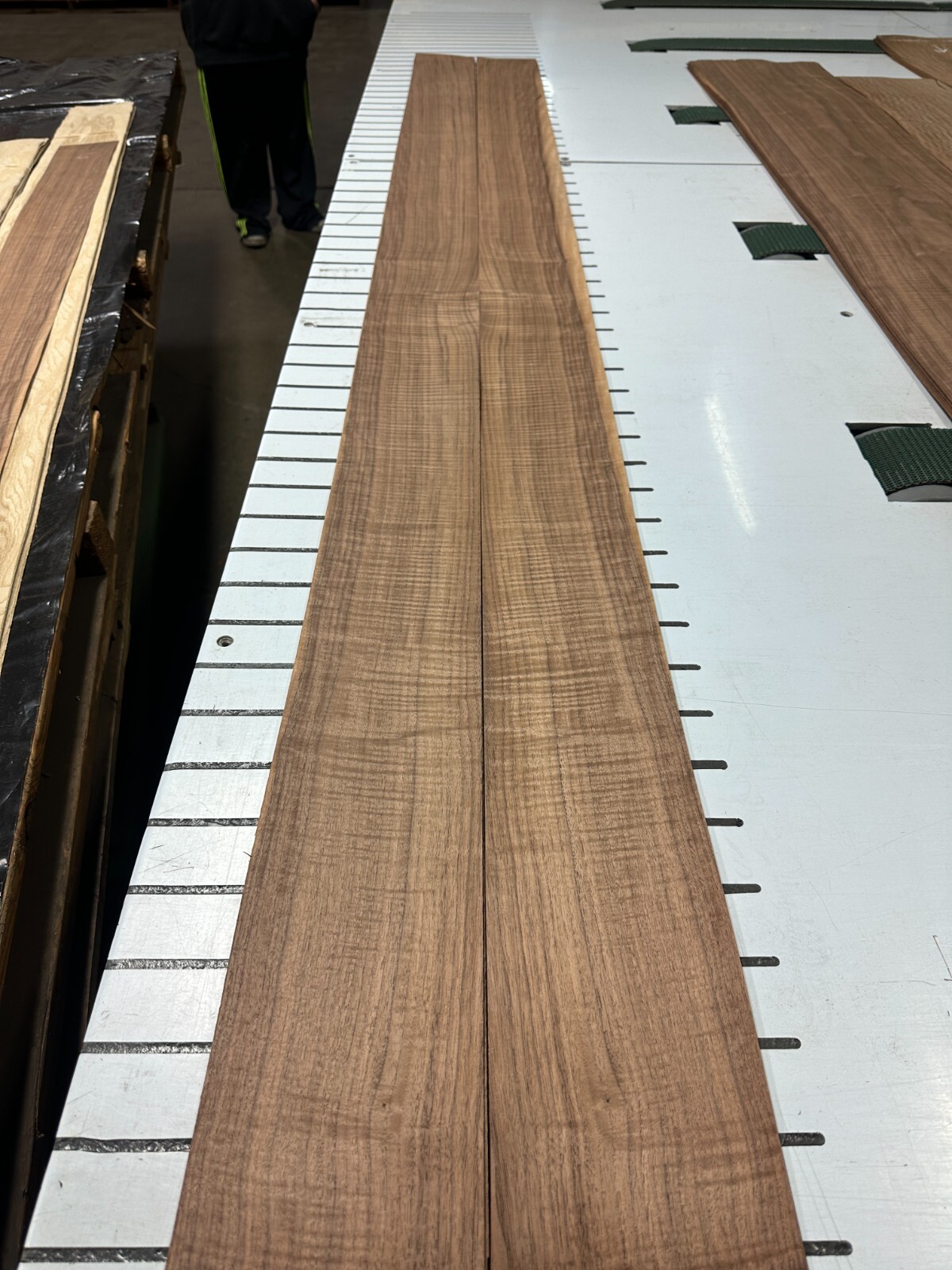 FIGURED Walnut Raw Wood Veneer 2 sheets 95'' x 5'' 331R