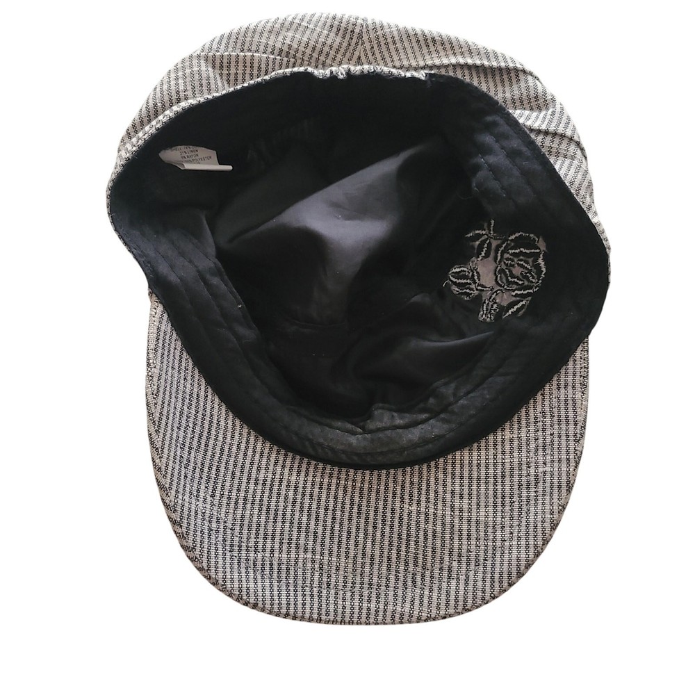 Women's hat one side fits all