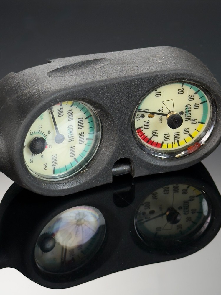 Genesis Regulator , 2 Gauge Console & Compass, Used Scuba Regulator