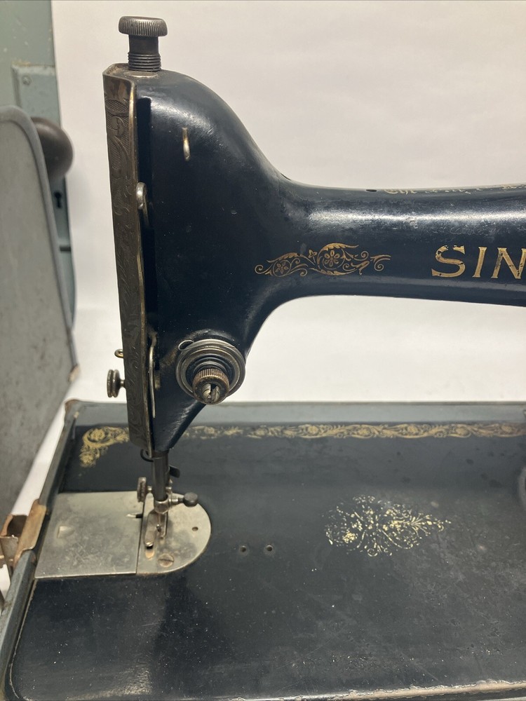 Vintage Singer Portable Sewing Machine AB452719 Read Description
