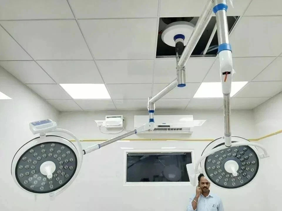 Surgical And Examination OT LED Light Double Dome Shadowless Operating Room Lamp