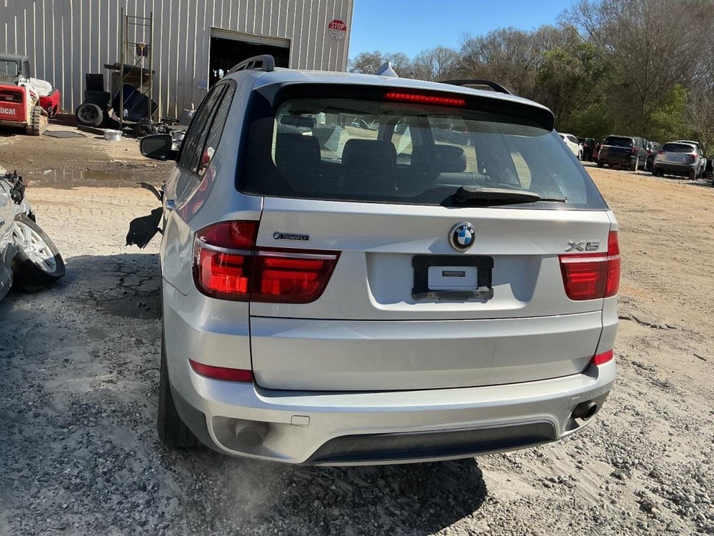 X5 2013 Glove Box 4999728