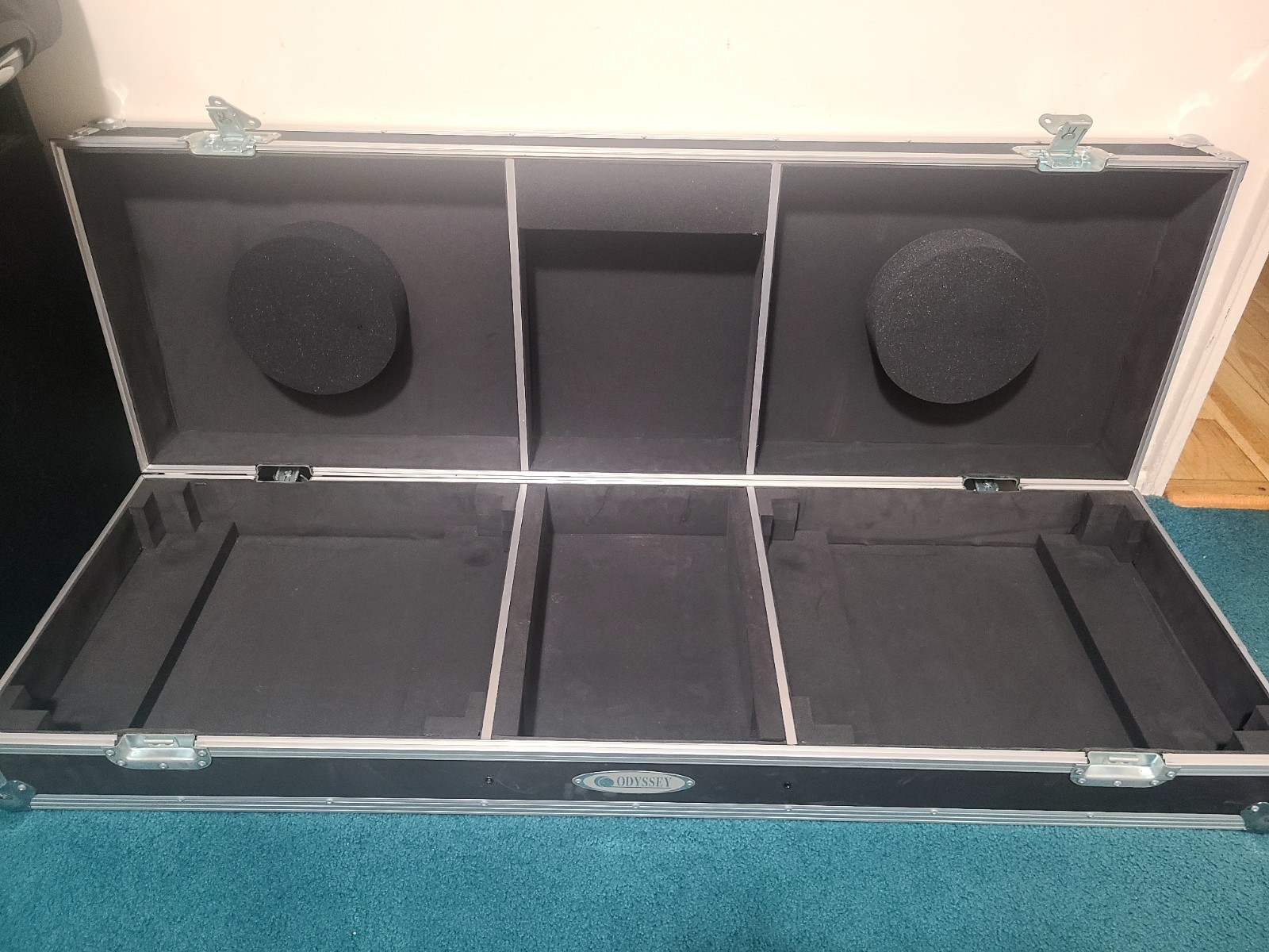 Odyssey DJ Coffin 10 inch Mixer