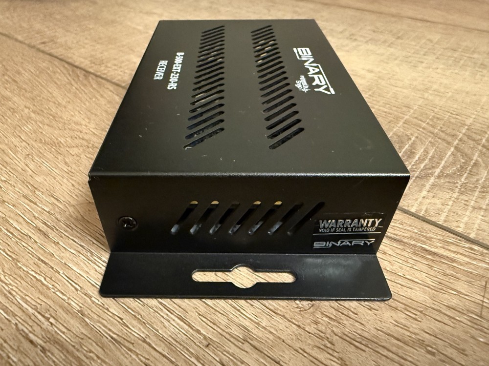 Binary B-500-EXT-230-RS HDBaseT Receiver HDMI Extender - Powers on but Untested