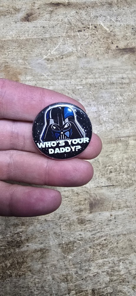 Star Wars Darth Vadar 1" Button Pinback 2004 Lucasfilms Licensed