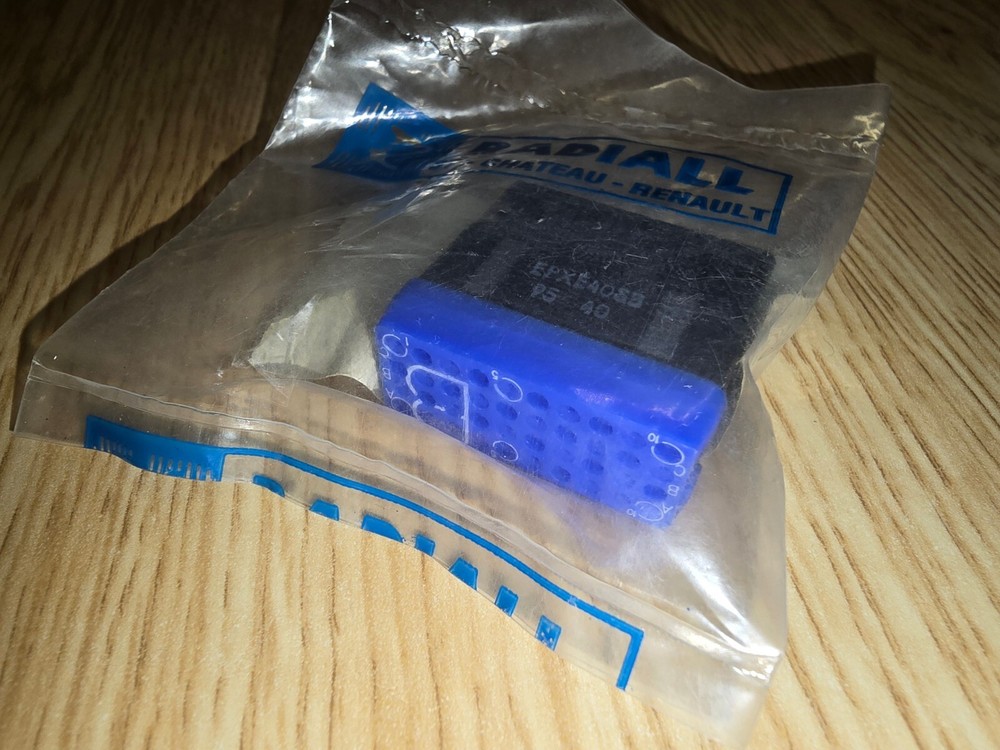 Radiall EPX-E40-SB, EPXE40SB, EPX E40 SB