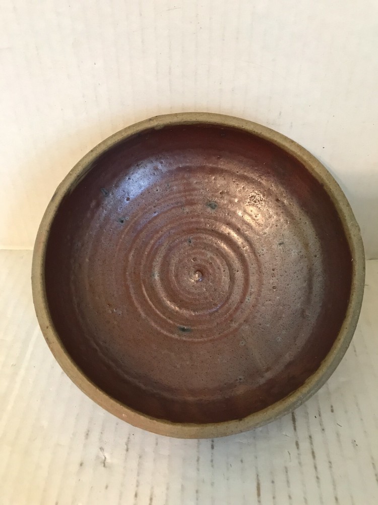 STUDIO HANDCRAFTED POTTERY BROWN GLAZED CASSEROLE WITH LID SIGNED MANGER