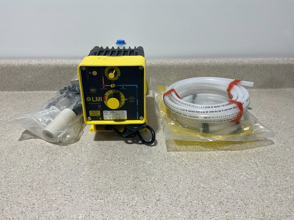 Milton Roy C771-25S NEW