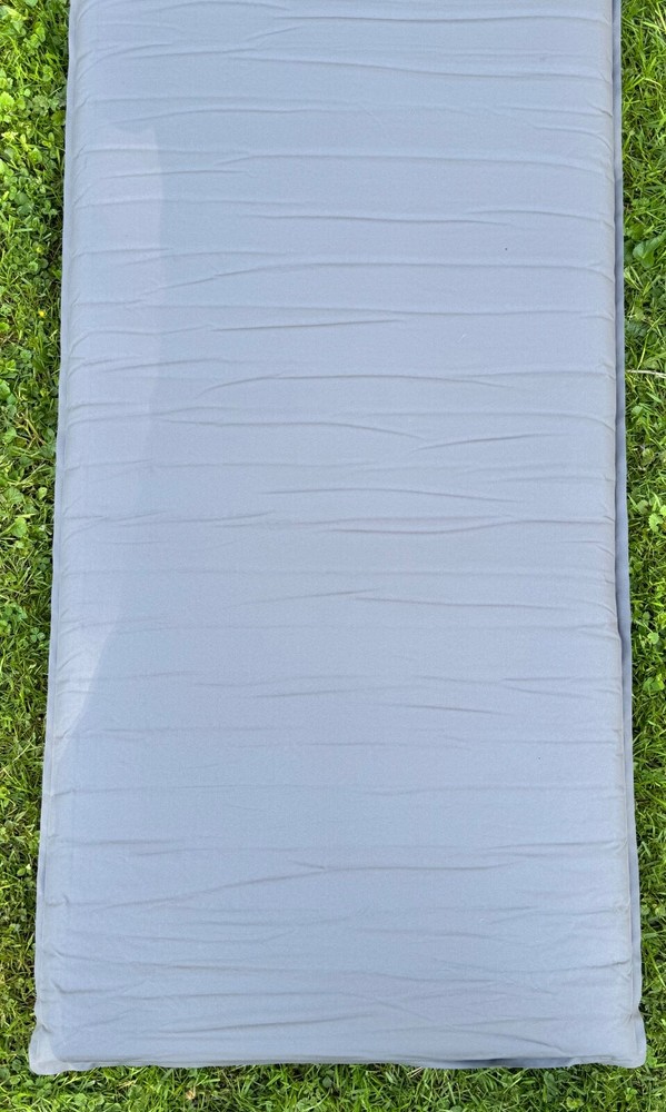 REI Trekker 1.75 Regular Self Inflating Sleeping Pad Gray 72x20x1.75 Rectangular