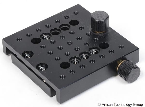 Newport 4"x4" Adjustable Stage