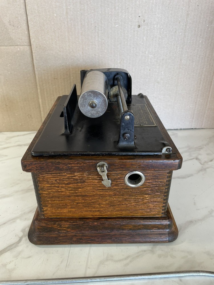 Edison Phonograph Fireside S/N- 110