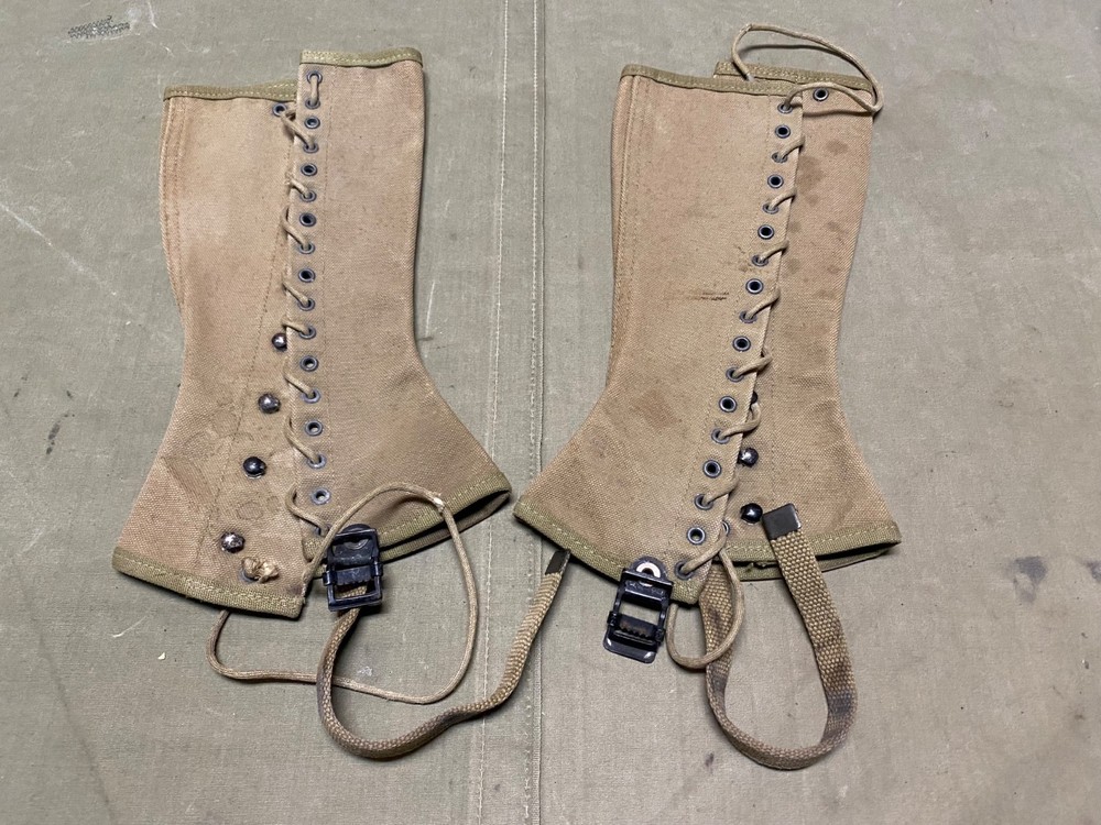 ORIGINAL WWII US ARMY M1938 COMBAT FIELD LEGGINGS W/ LACES- SIZE 1R