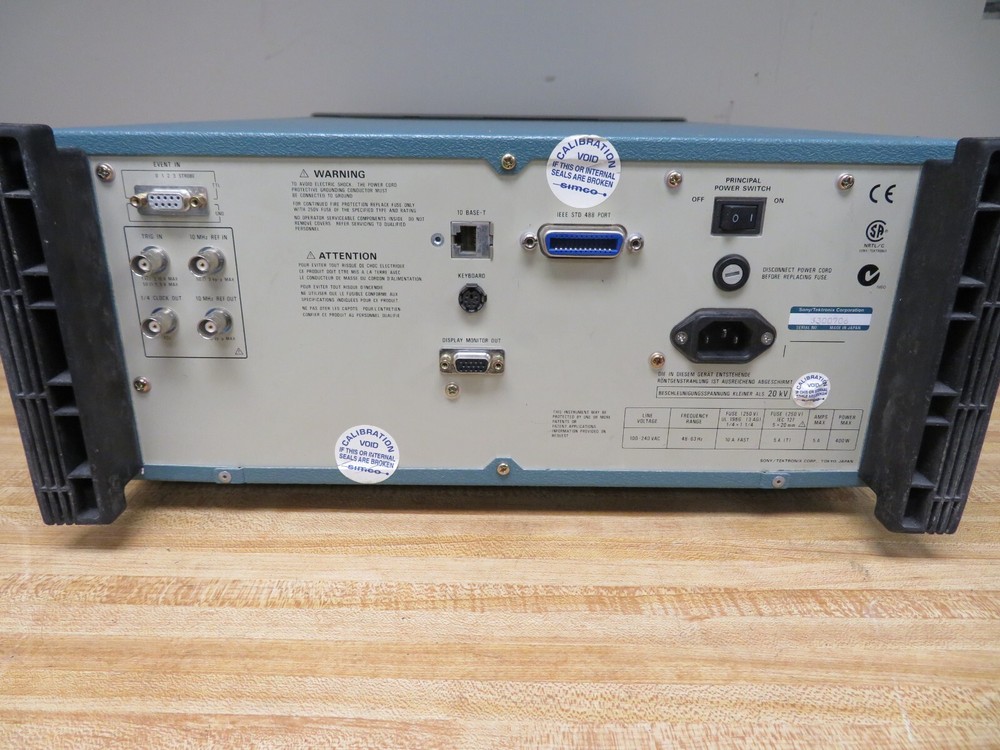 Tektronix AWG610 Arbitrary Waveform Generator PH49