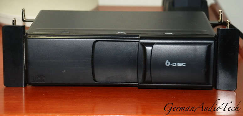 AUDI CD PLAYER CHANGER A4 A6 2001 2002  4B0 035 111A
