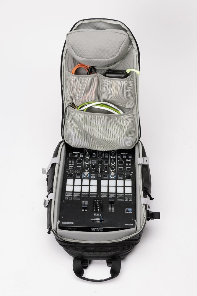 Magma Solid Blaze Pack 120 Backpack (47892)