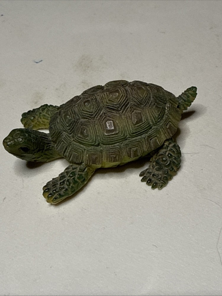 Vtg. Turtle Figurine 2” -C4