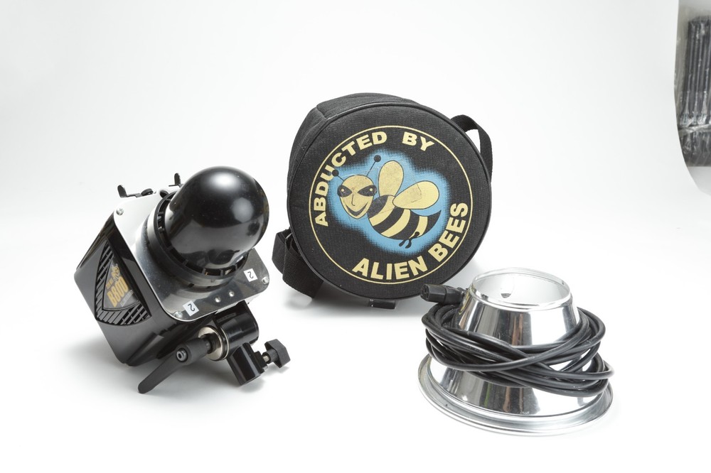 Alien Bees B800  STUDIO Light 320WS Studio Flash MONOLIGHT Works! Read!!