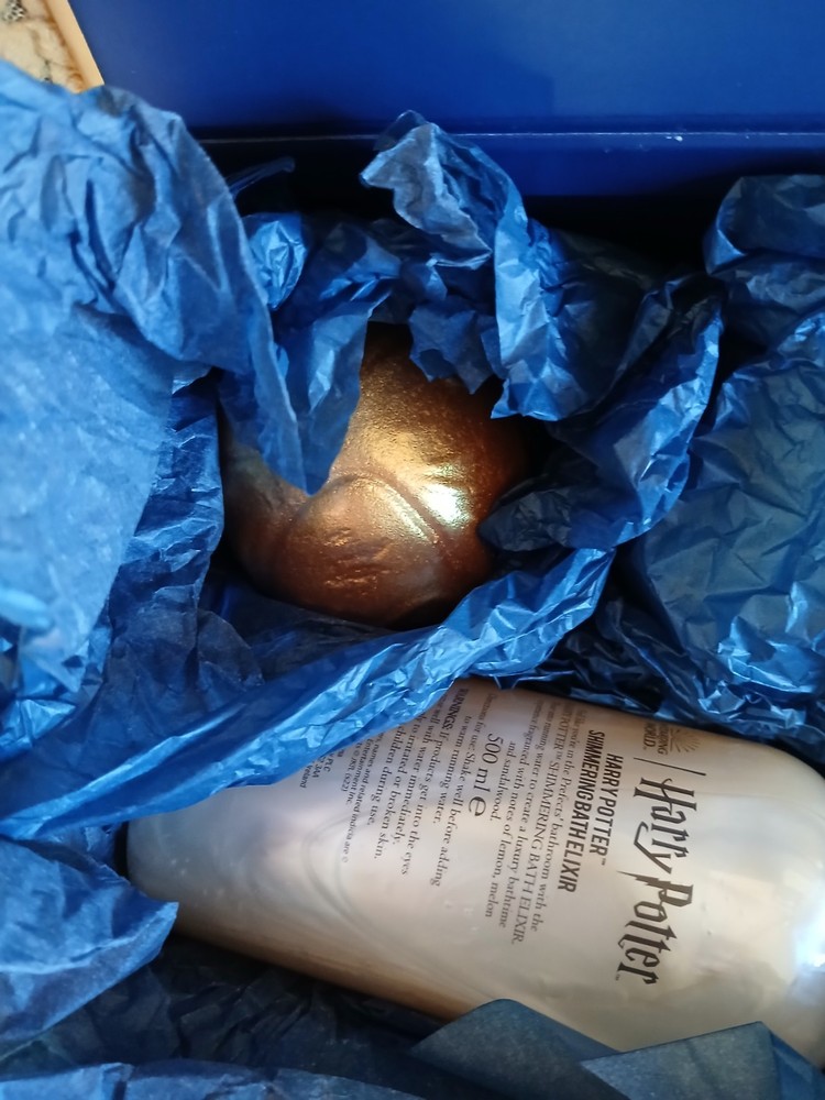 Harry Potter Gift Bundle, Bath collection set, Box, Makeup, Backpack.