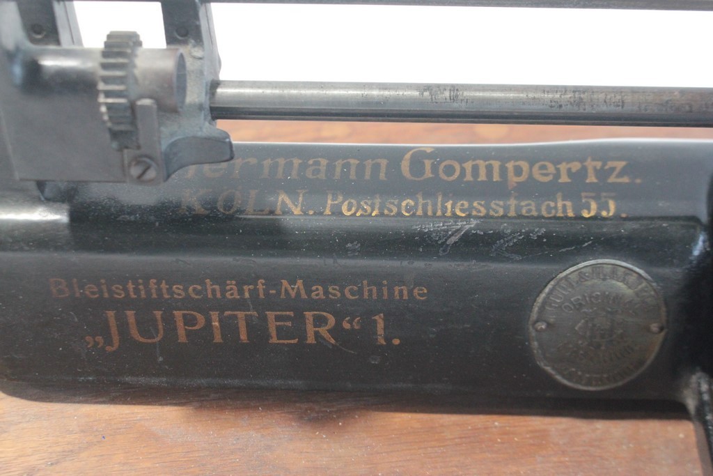 Jupiter 1 table pencil sharpener, Germany 1940 (75760)