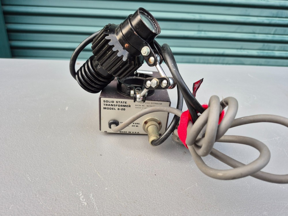 Nikon Solid State Transformer Model 6-20 w/ Lamp Tested