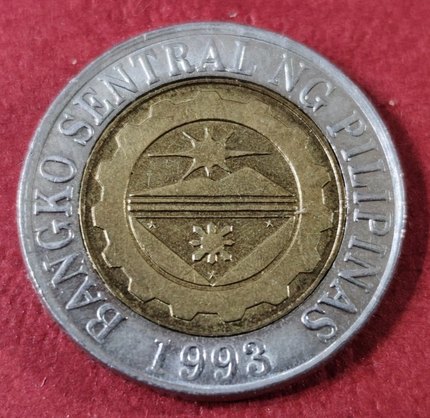 PHILIPPINES 2002 NICE COIN , 10 PISO