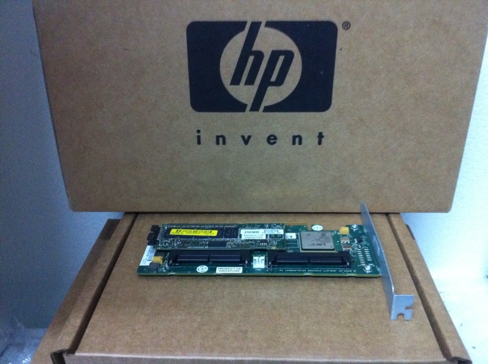 HP 405132-B21 smart array p400/256mb sas controller