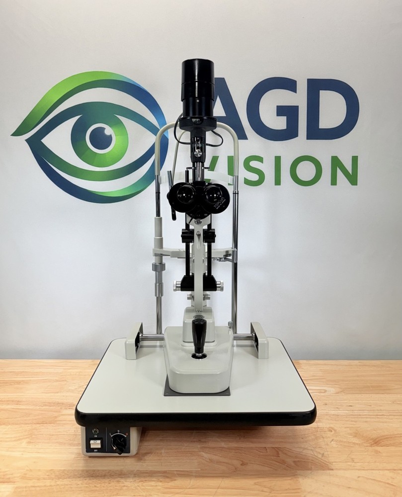 Topcon SL-3E Slit Lamp