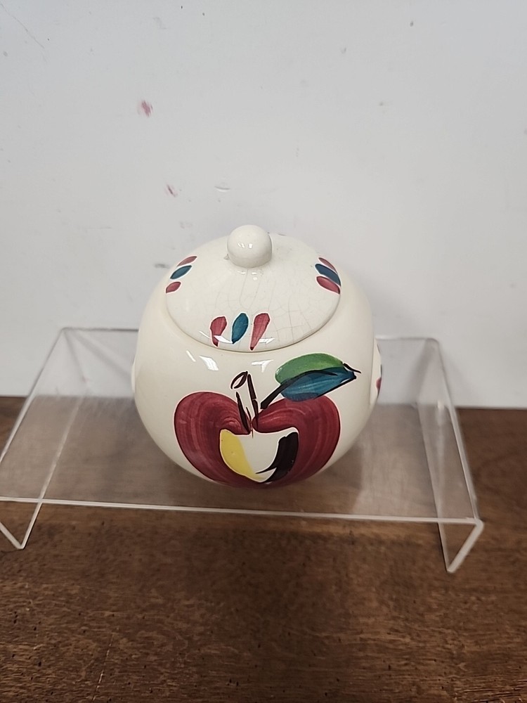 PURINTAN POTTERY APPLE BEAN POT