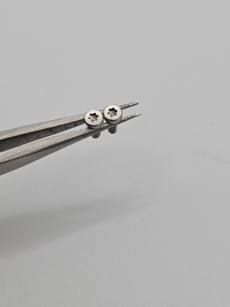 Oakley Pit Boss 1/2 replacement screws 1 PAIR