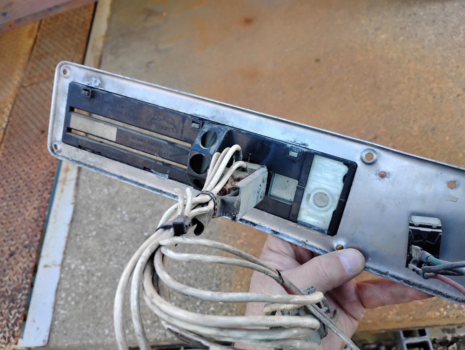 Freightliner FLD120 Heater A/C Temperature Controls - Used