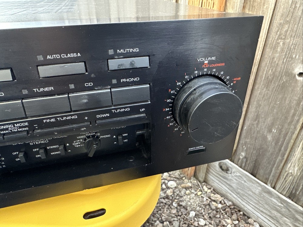 Yamaha R-9 Natural Sound Stereo Receiver