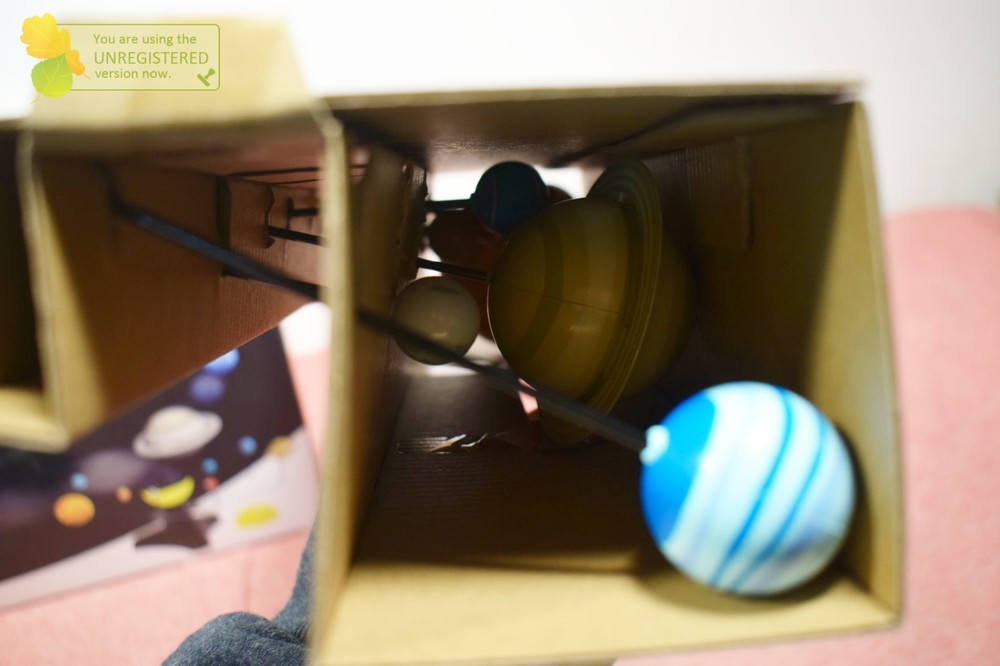 Educational Insights Motorized Solar System