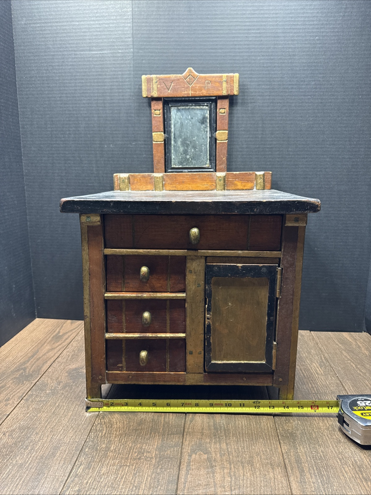 “ ANTIQUE EARLY 1900’s SALESMAN SAMPLE MINATURE FURNITURE DISPLAY WITH MIRROR “