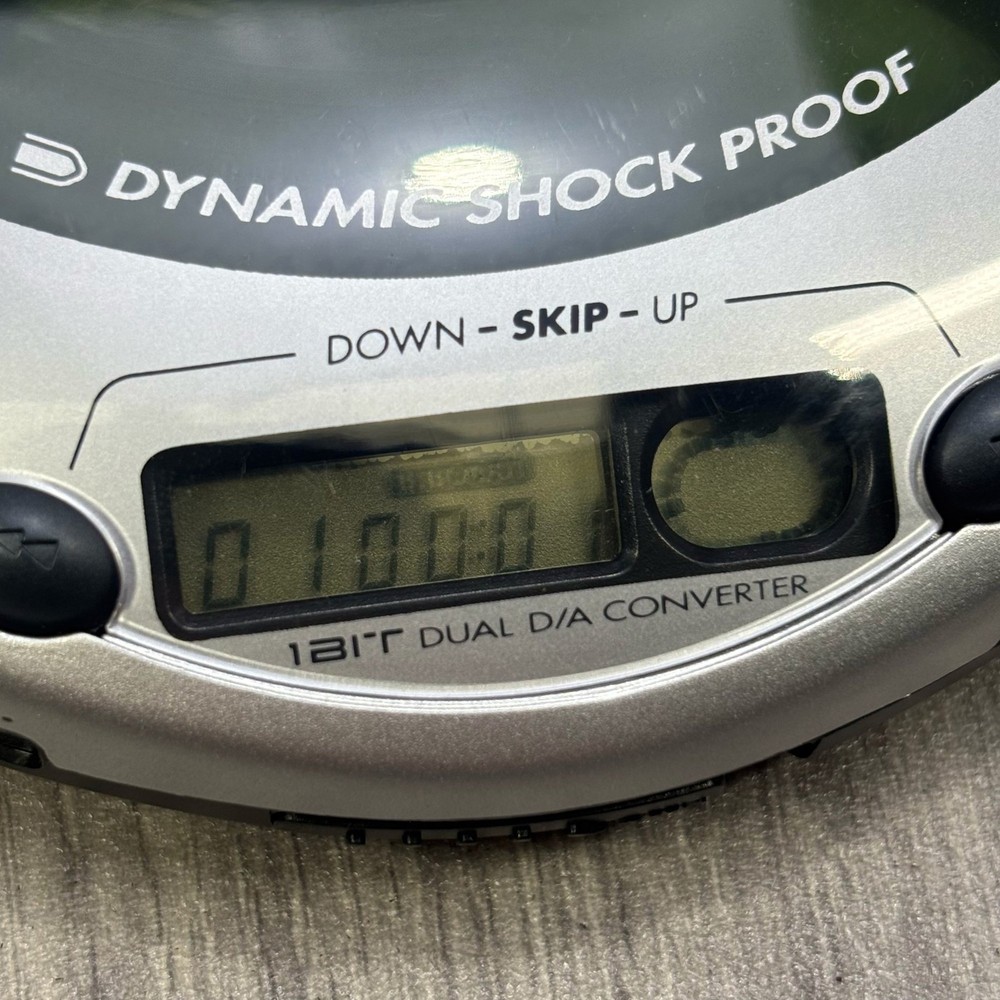 Kenwood DPC-395 Portable CD Player Bass Boost Dynamic Shock Proof w/ Controller