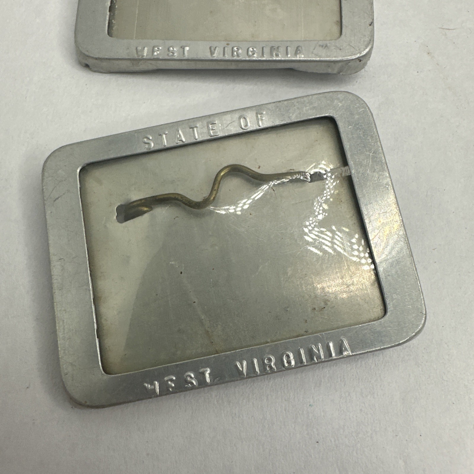 2x Vintage West Virginia Hunting License Holders Paper Permit Pin Back 1940’s