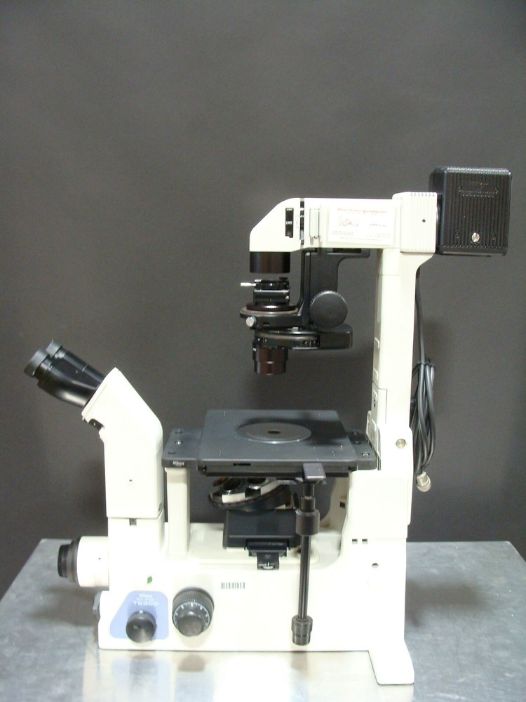 Nikon Eclipse TE300 Inverted Phase Contrast Microscope W/ DIC Condenser Turret