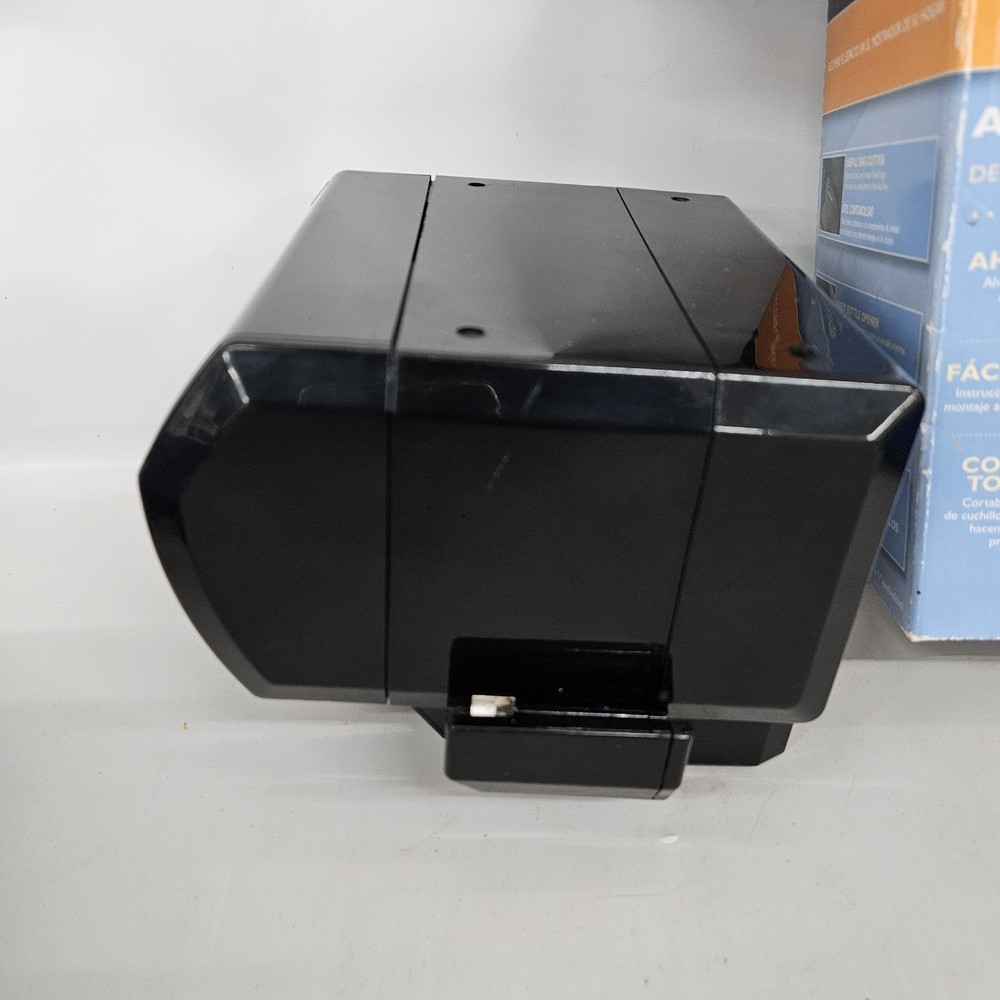 Black & Decker SpaceMaker CO100B Under Cabinet Can Opener With Hardware Tested