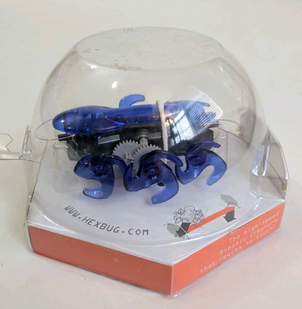 2011 Hex Bug Micro Robotic Ant Blue 60-497 New