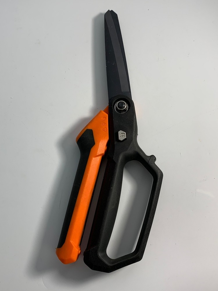 Klein Tools Titanium High Leverage Shears Cutters, 10"